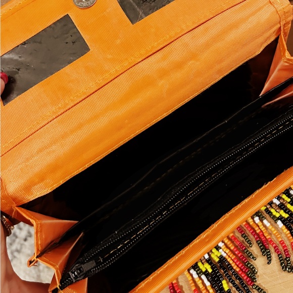 Colorful Native Beaded Earrings & Wallet Set - Picture 6 of 9